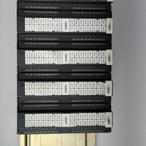Siemens SIMATIC ET 200M I/O-Station IM153-1 mit Digitalmodulen 6ES7153-1AA03-0XB0 / 6ES7322-1BL00-0AA0