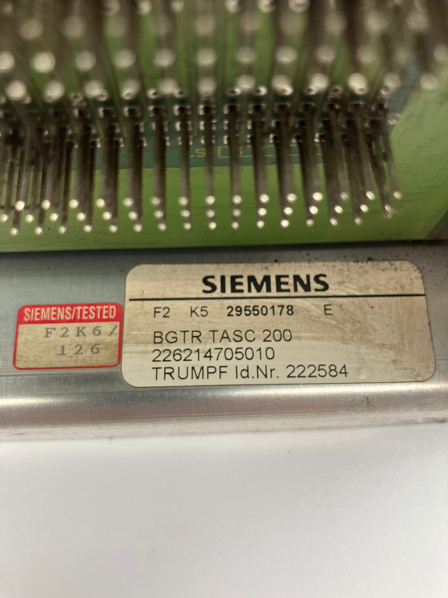 S-818