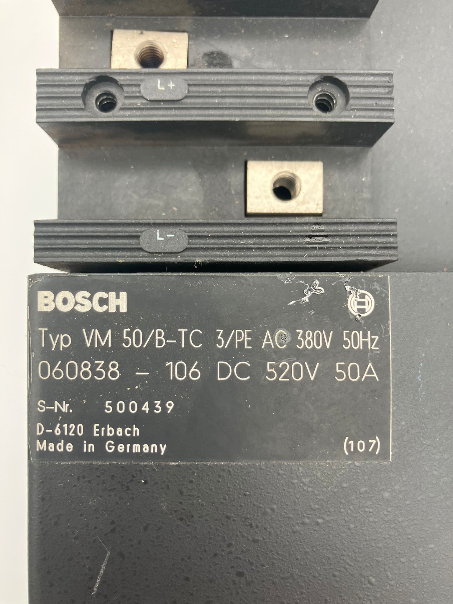 S-821