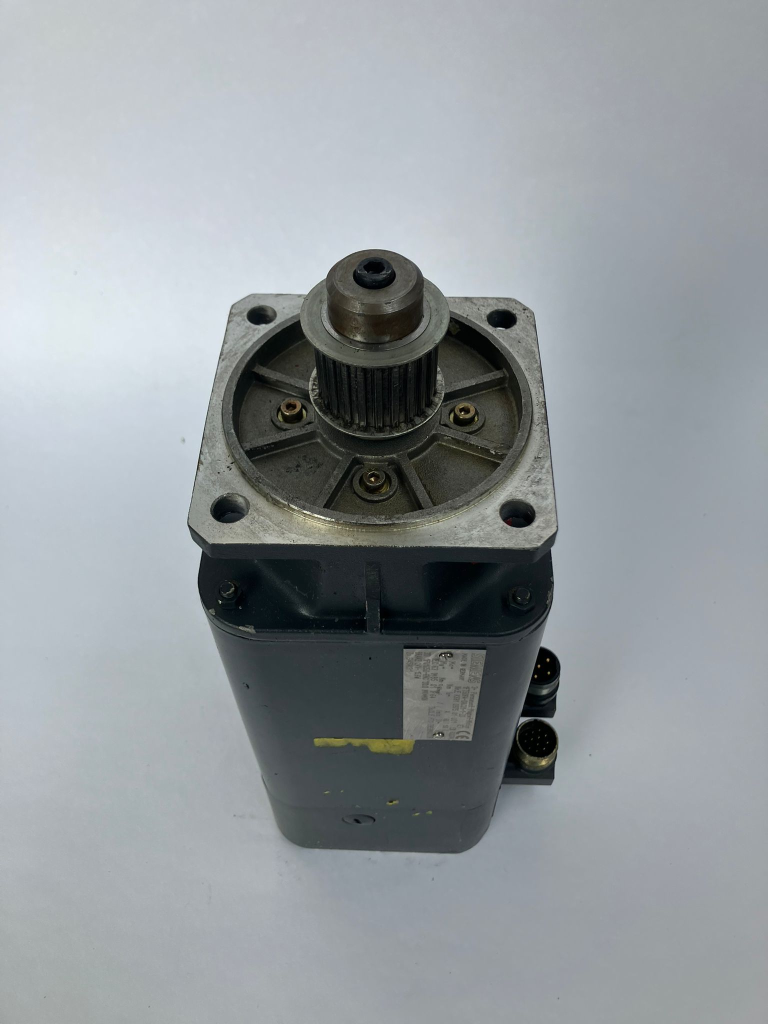 S50-915