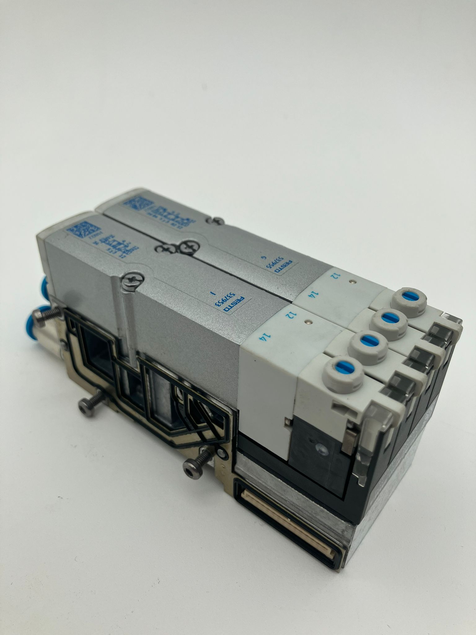 S70-1051